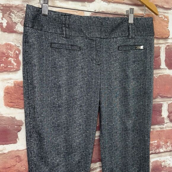 Express Capri Pants Women's Size 8 Black White Abstract Stretchy Logo Trousers - Picture 3 of 9